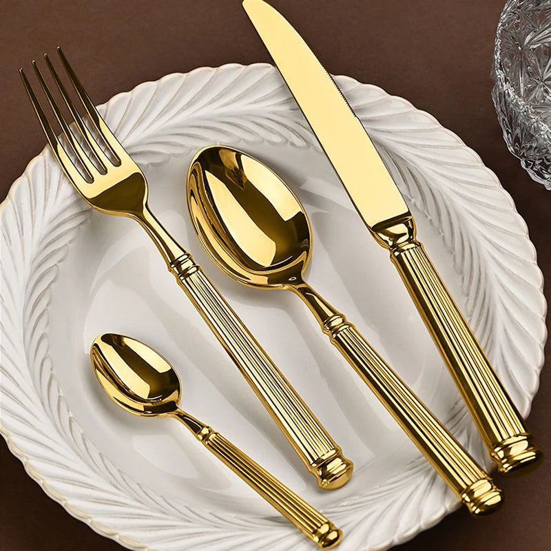 The Flatware Set